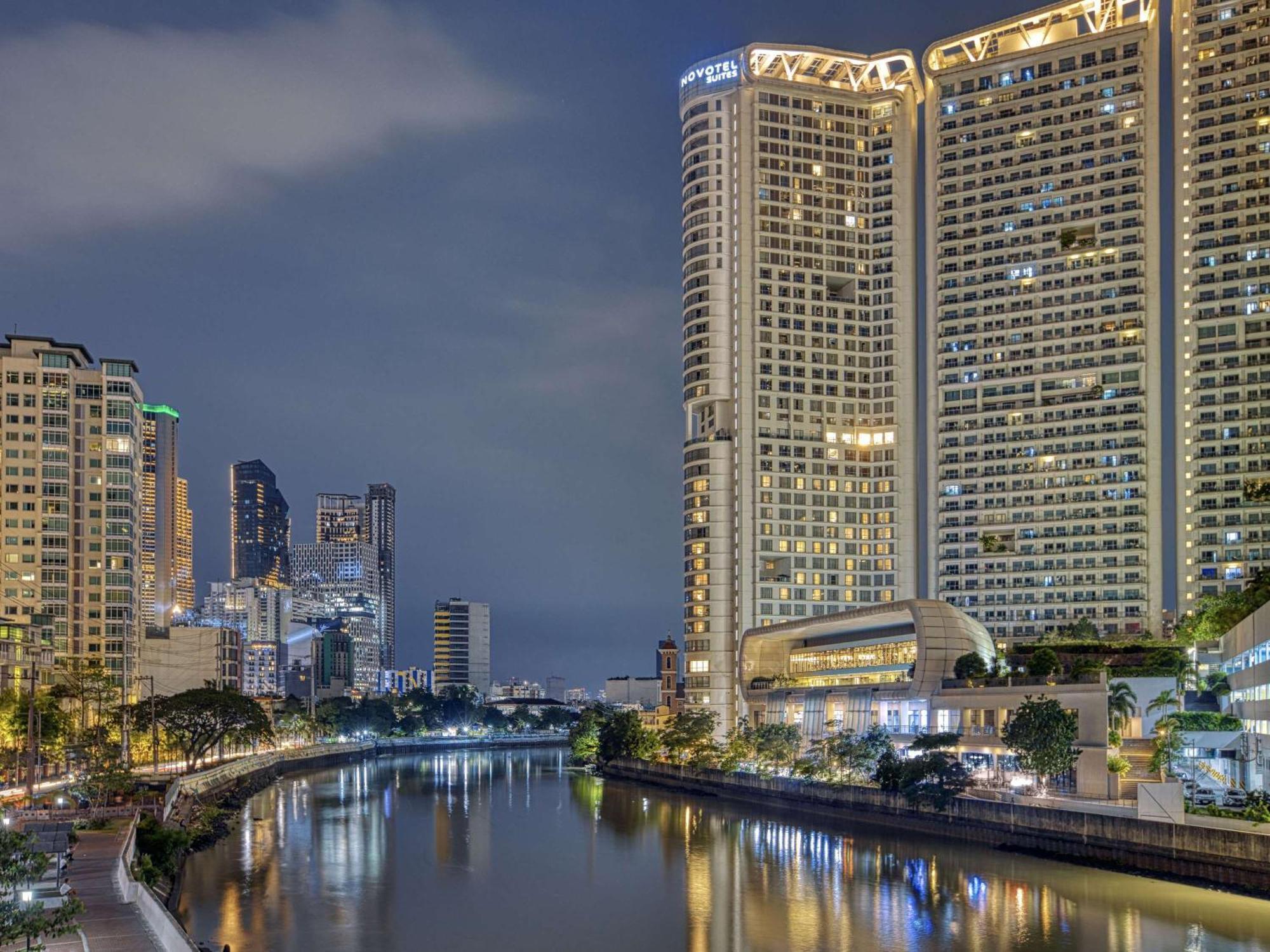 Novotel Suites Manila At Acqua Mandaluyong Kültér fotó