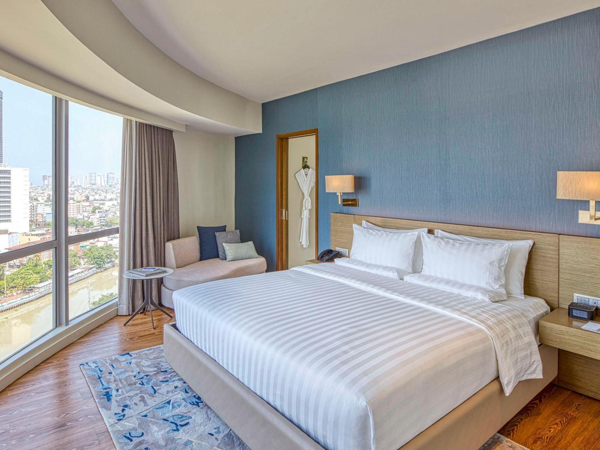 Novotel Suites Manila At Acqua Mandaluyong Kültér fotó