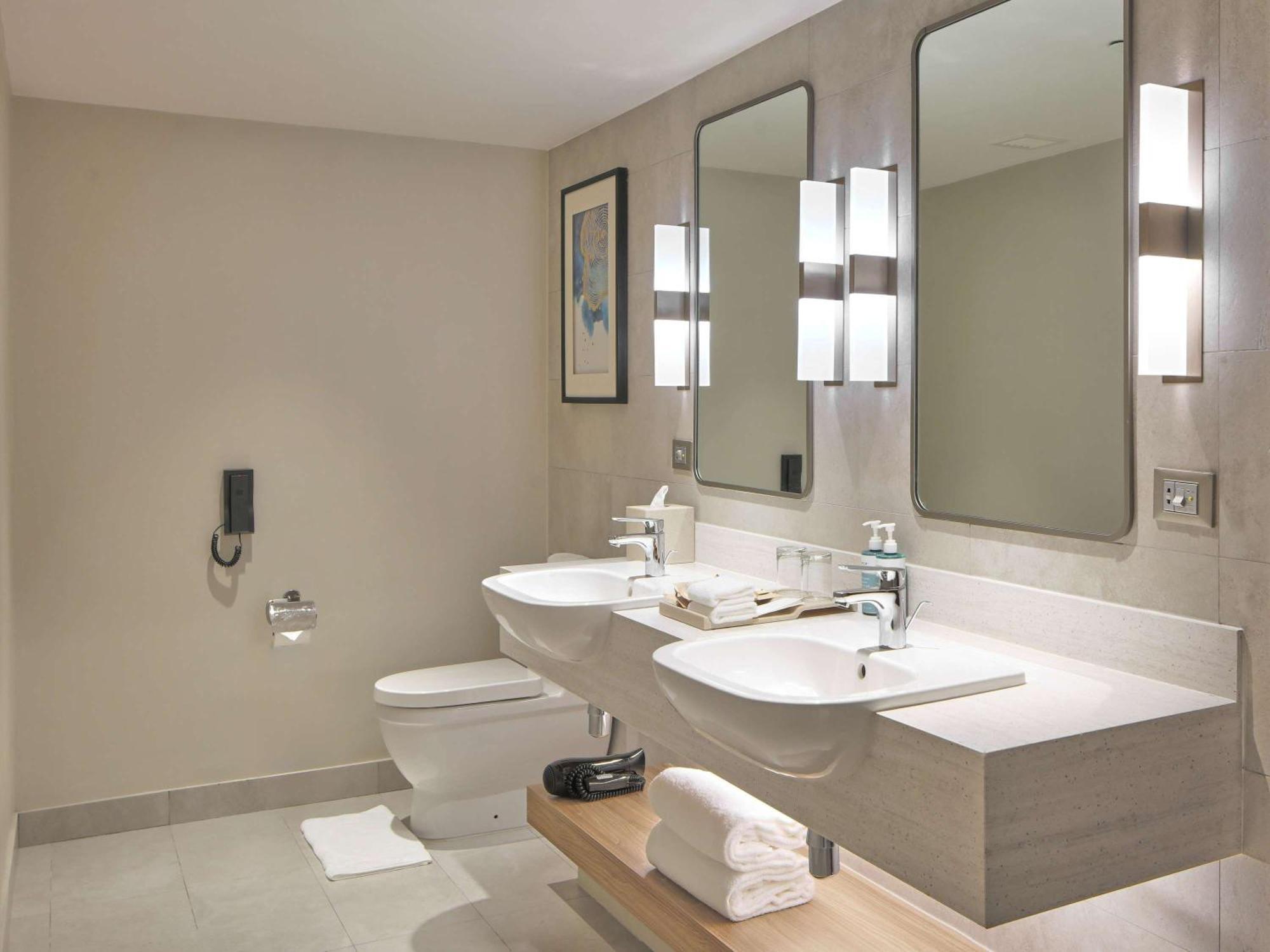 Novotel Suites Manila At Acqua Mandaluyong Kültér fotó