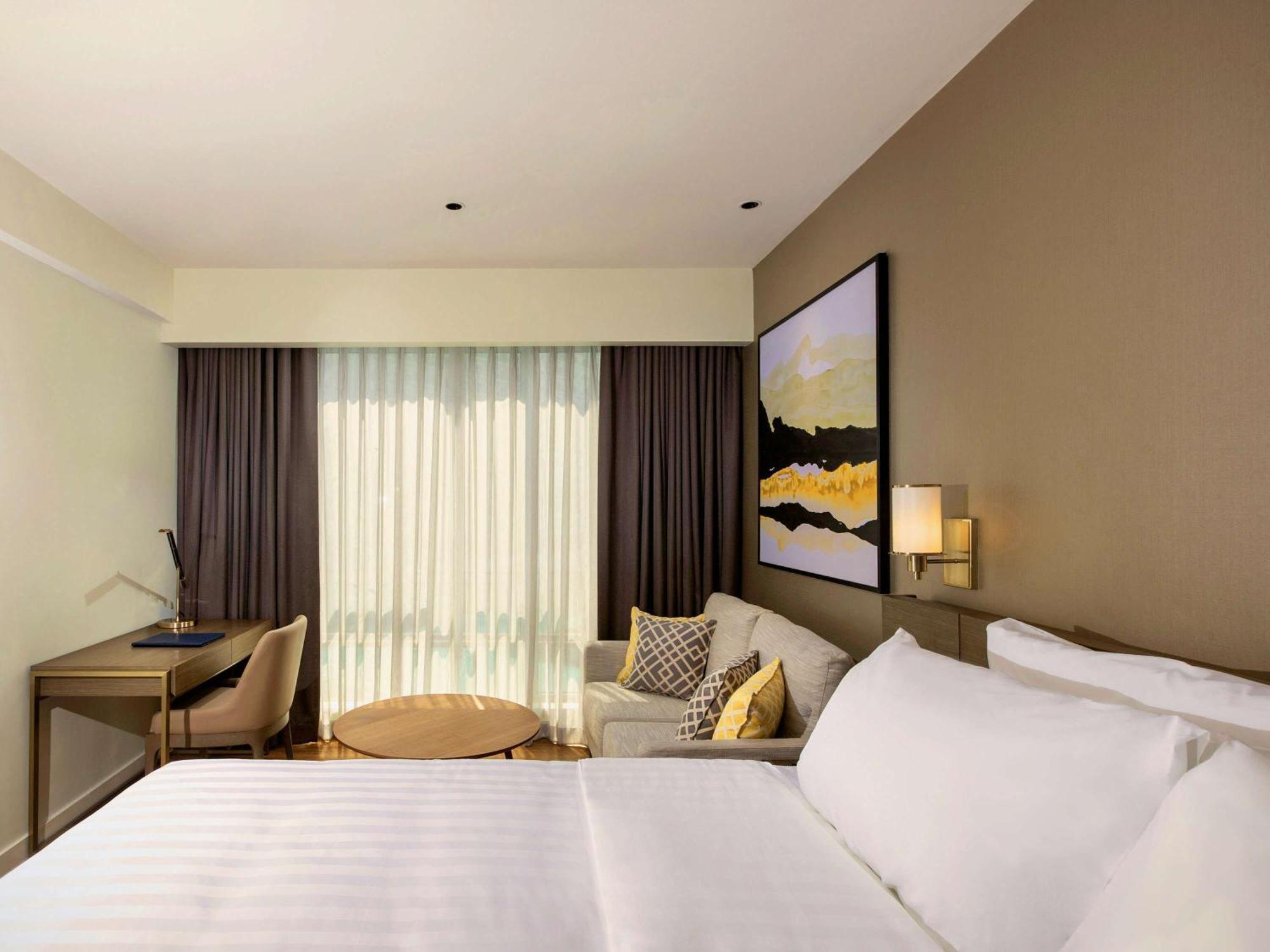 Novotel Suites Manila At Acqua Mandaluyong Kültér fotó